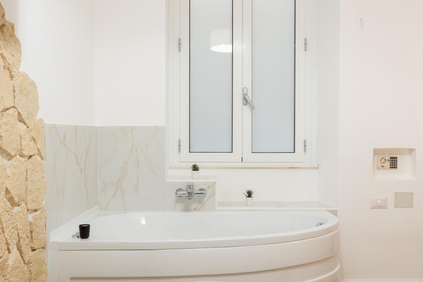 Fior Di Loto Rooms Cagliari Luaran gambar