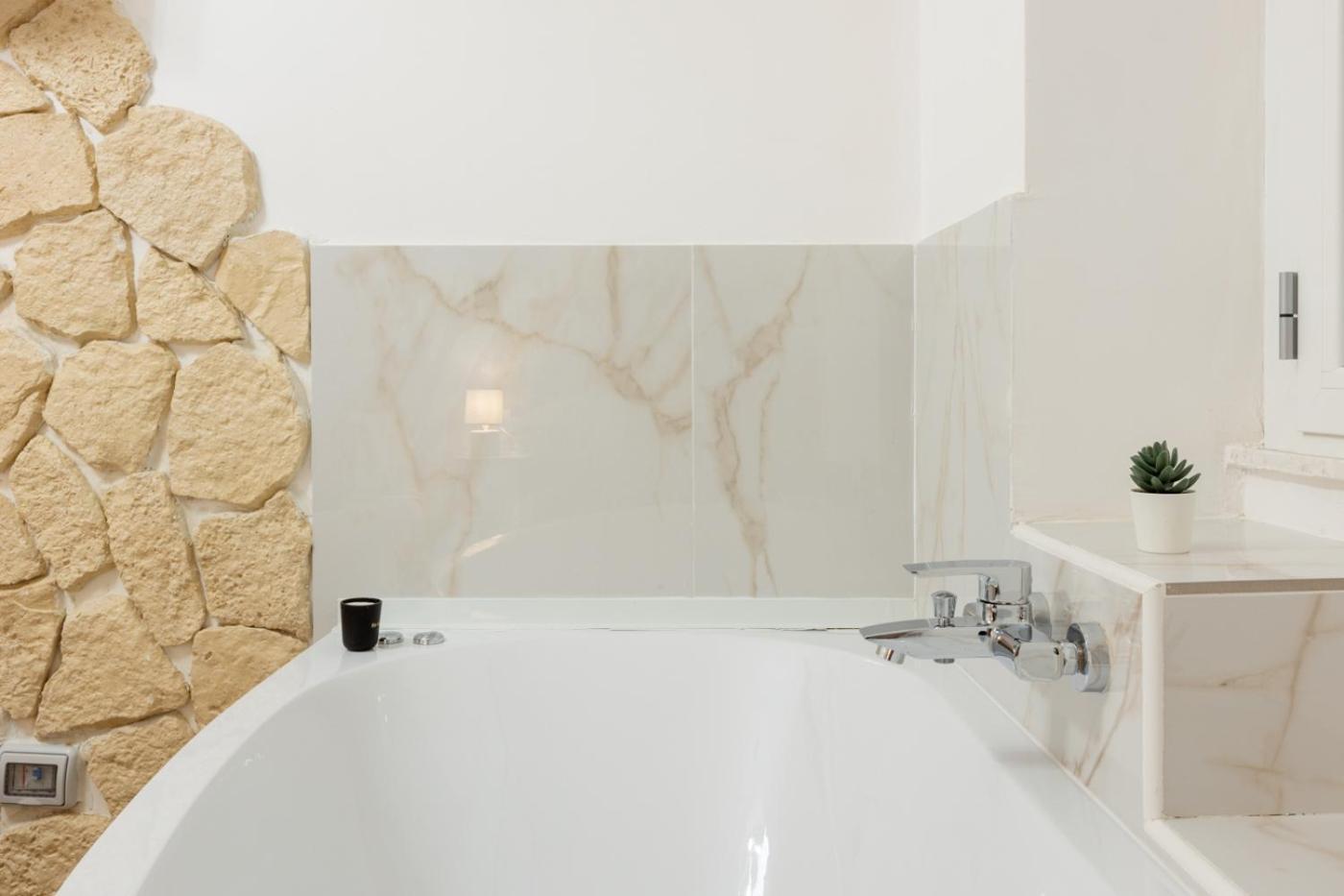Fior Di Loto Rooms Cagliari Luaran gambar