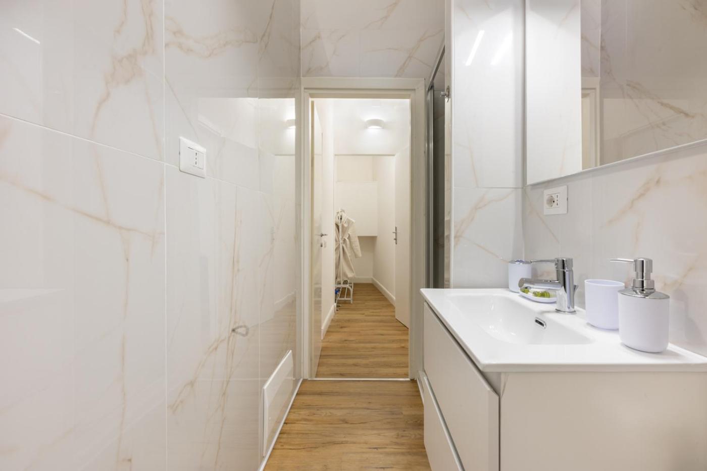 Fior Di Loto Rooms Cagliari Luaran gambar